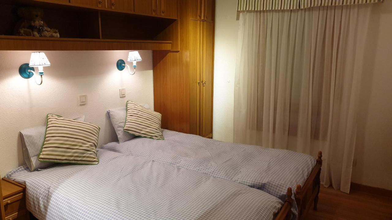 Adosado Con Piscina Y Jardin En Laredo A 100 Mtrs De La Playa Villa Luaran gambar